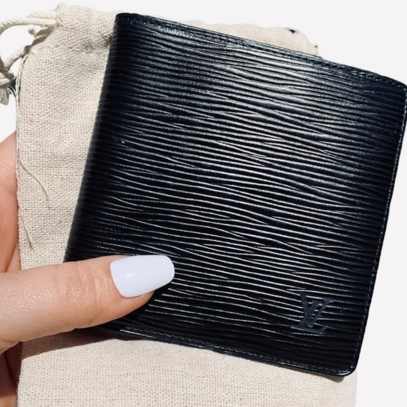 LOUIS VUITTON authentic black epi portofeuil Marco bifold men's wallet - Picture 10 of 10